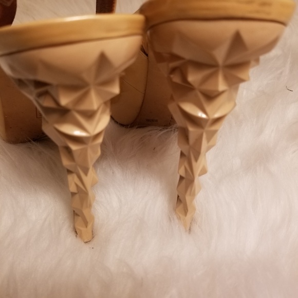 Vince Camuto Peep Toe Slingback Heels - Picture 5 of 5